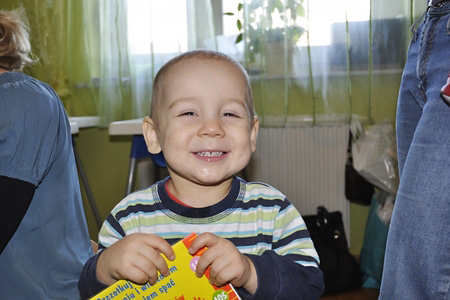 Praktyka Ortodontyczna OrthoSmile z wizytą w żłobku Akademia Delfinka